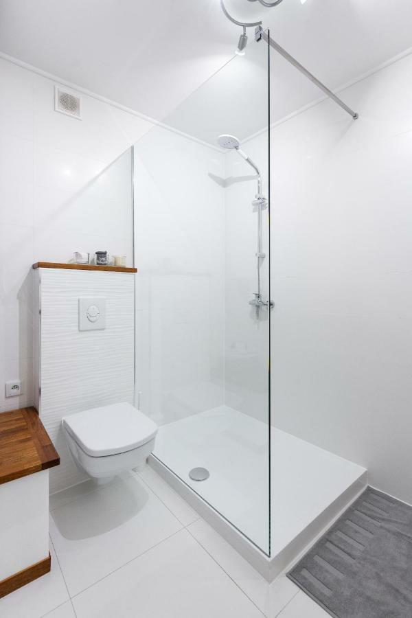 Sunflower Apartment Краков Экстерьер фото